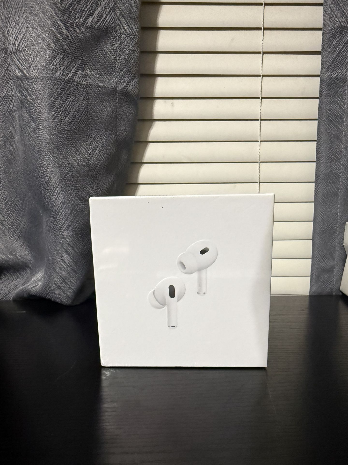 Apple AirPod Pro 2 With Noise Cancellation