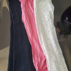 Womens Pants Size M $1 Each Please See All Pictures 