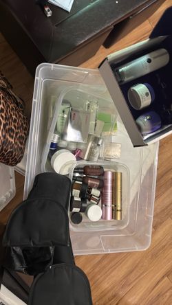 💄 HUGE Sealed High-End Makeup & Beauty Tub – $80