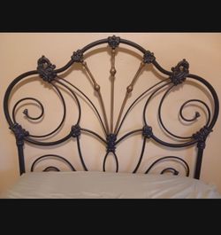 Two-tone Black and Brass Full Metal Headboard