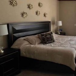 Black And Gold Bed Frame And 2 Nightstands 