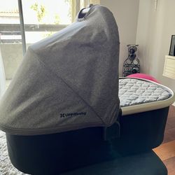 UPPAbaby Bassinet for VISTA or CRUZ Stroller in Greyson