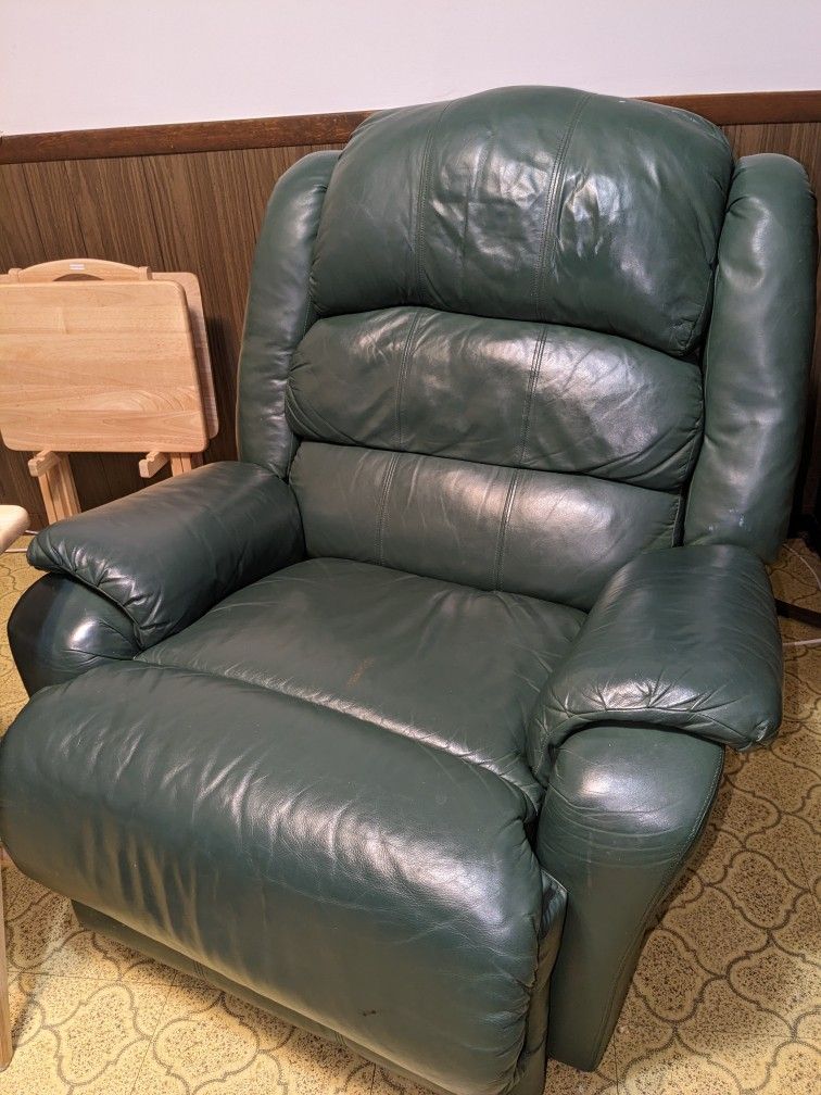 Two Green Leather recliners (Sofa Is Available) for Sale in Florissant