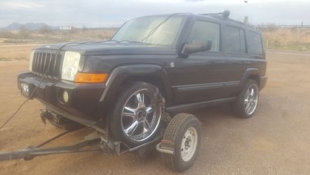 Jeep commander 4x4 v8 parts