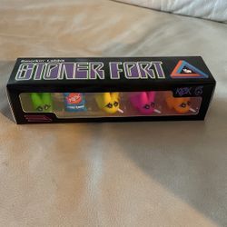 Kid robot - Smorkin Labbit Stoner Fort Series