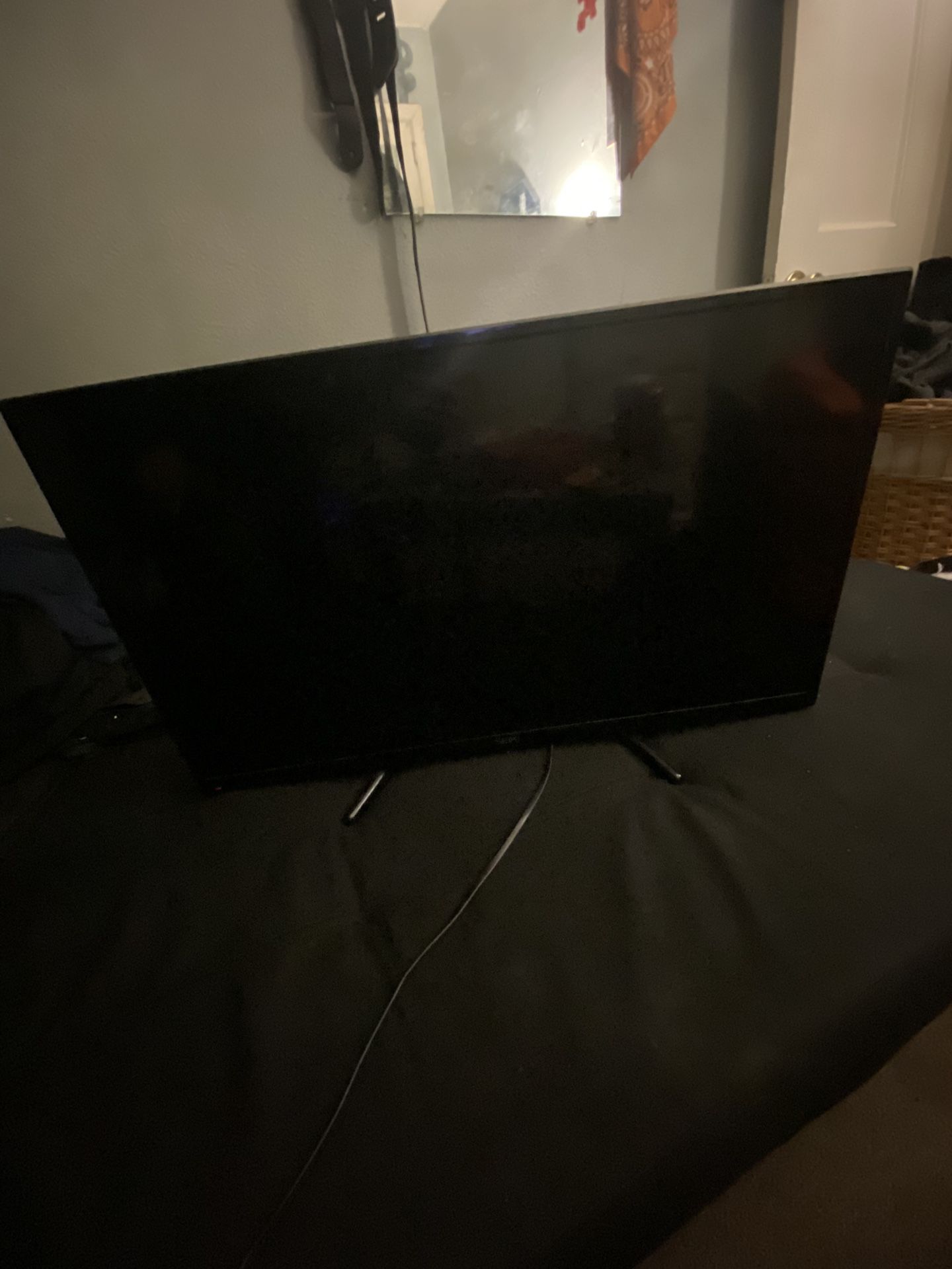 SEIKI 32in TV