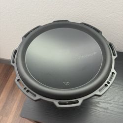 rockford fosgate T1 15” subwoofer