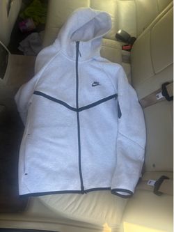 Nike tech