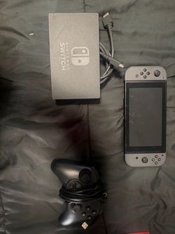 Nintendo Switch Console Bundle + 2 Controllers