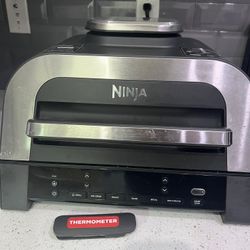 Ninja | Indoor Grill and Air Fryer| Foodi Smart XL