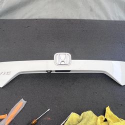 2016 Honda civic sedan trunk panel cover