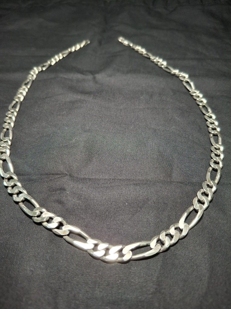 Sterling Silver Figaro Heavy 23Inches 50.4 Grams