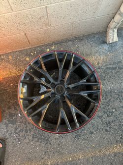 Corvette Z06 Stingray Rim(red Lip)