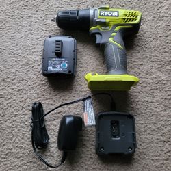 Ryobi Cordless Electric Power Drill Kit