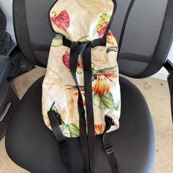 🤗 Hawaiian Back Pack . Location; Rancho Bernardo 