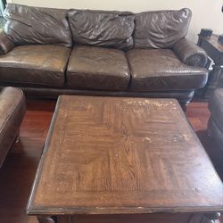 Lane Oversized Sofa,Loveseat, Chair , Two End Tables , Coffee Table,and Lamps