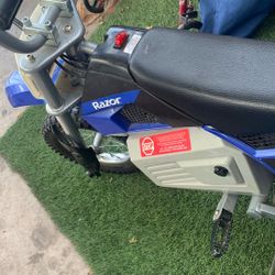 Razor E Bike 