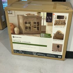 Cape Cod 35” Console 