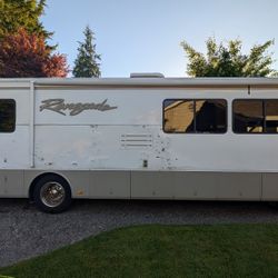 2000 Harney motorcoach Renagade