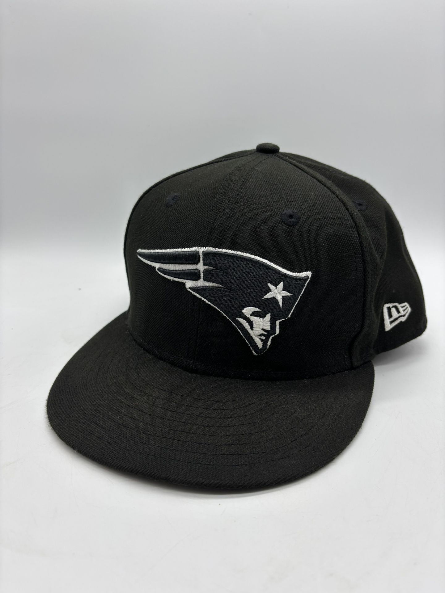 New Era 59Fifty NFL New England Patriots Black White Fitted Cap Hat Size 8