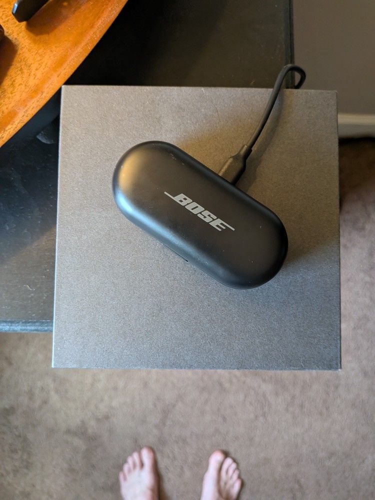 Bose Earbuds - Right Earbud Works Great!