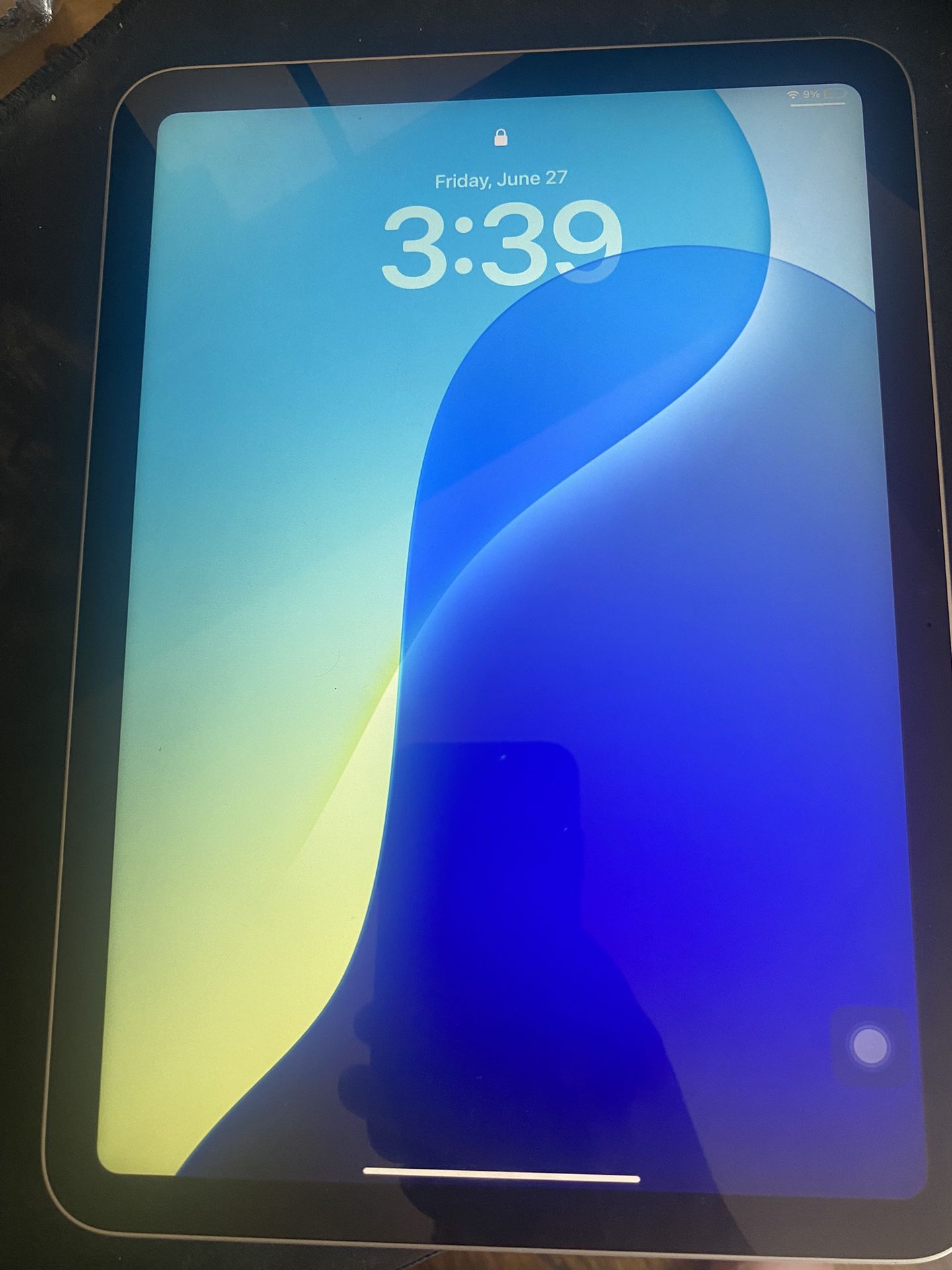 10th Gen 64gb iPad