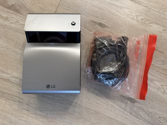 LG PH450UG Ultra Short Throw Projector – Works Great