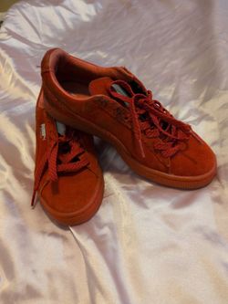 Red Puma Tennis Shoes