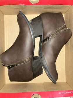 Brown Boots Size 6