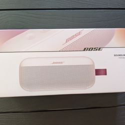 New In Box Bose Sound link Flex Portable Speaker