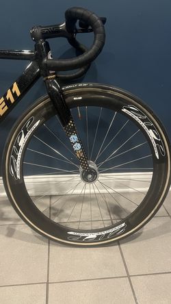 Front Zipp 404