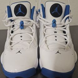 NEW Michael Jordan 23 Sneakers White Blue & Black Size 11.5 Men