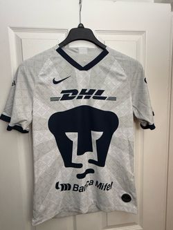 Nike pumas UNAM jersey men medium 2020