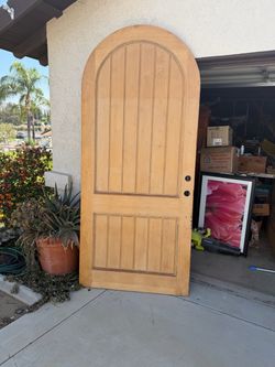 8’ arched door