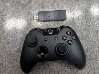 Black Xbox One Wireless Controller