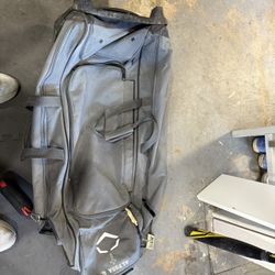Evoshield Catchers Rolling Bag