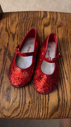 Size 6 toddler red shoes