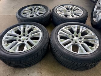 FACTORY CHEVY SILVERADO THAHOE SUBURBAN AVALANCHE GMC WHEELS 22 INCH