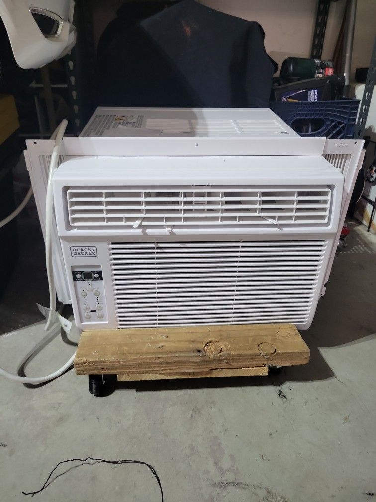 Black N Decker Window Ac