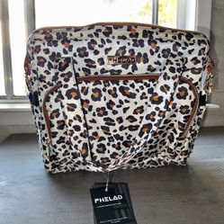 Stylish and functional FHELAD Small 