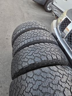 4 Used Tires Lt 285 75r16
2 General Grabber
2 Toyo AT111 Open Country $250.00