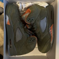 shoe deal (10.5)