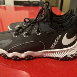 Nike Baseball Turf Shoes Size youth 4.5