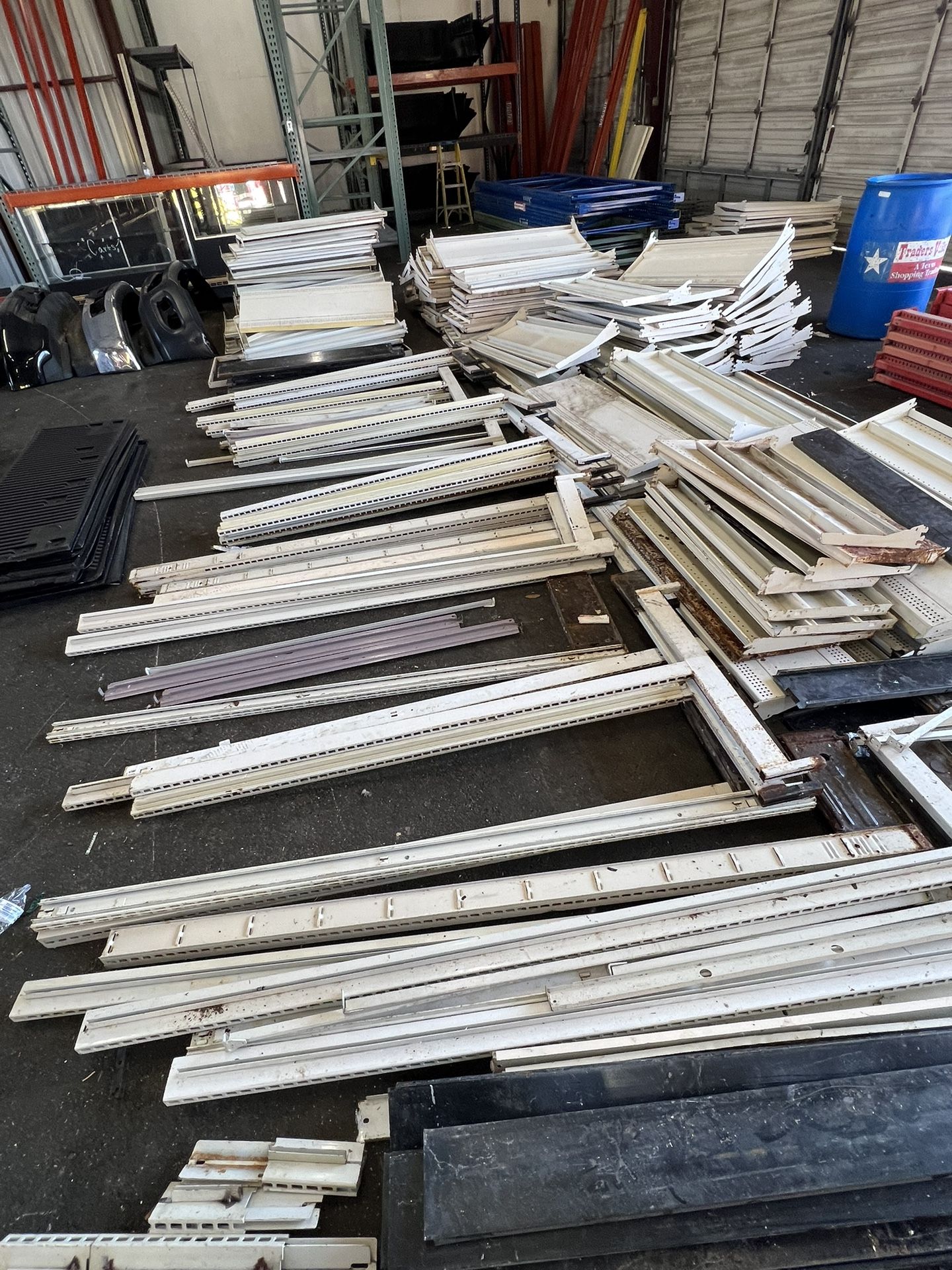 Store Metal Shelving