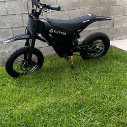 Tuttio Read Description 