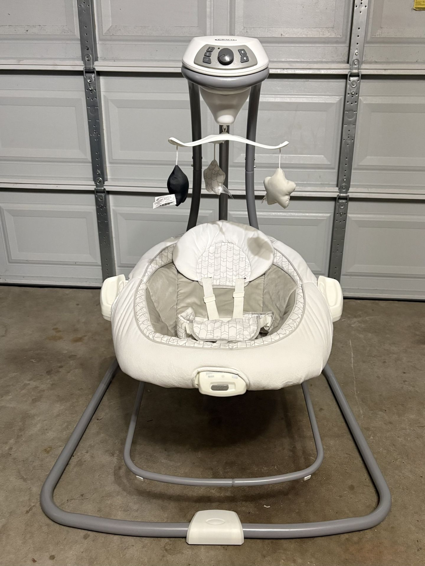 Graco Baby Swing and Bouncer