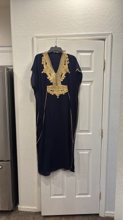 women’s Moroccan dress navy blue golden embroidery size large or extra extra large