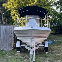 1985 Bayliner Boat 18FT