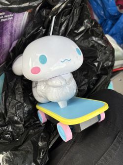 Cinnamon Roll Remote Control