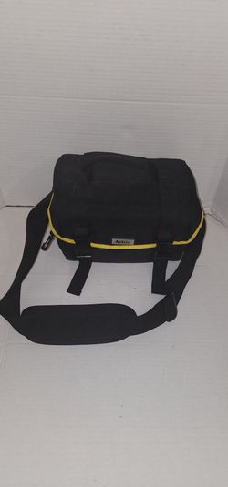 Nikon DSLR Starter Gadget Carrying Bag